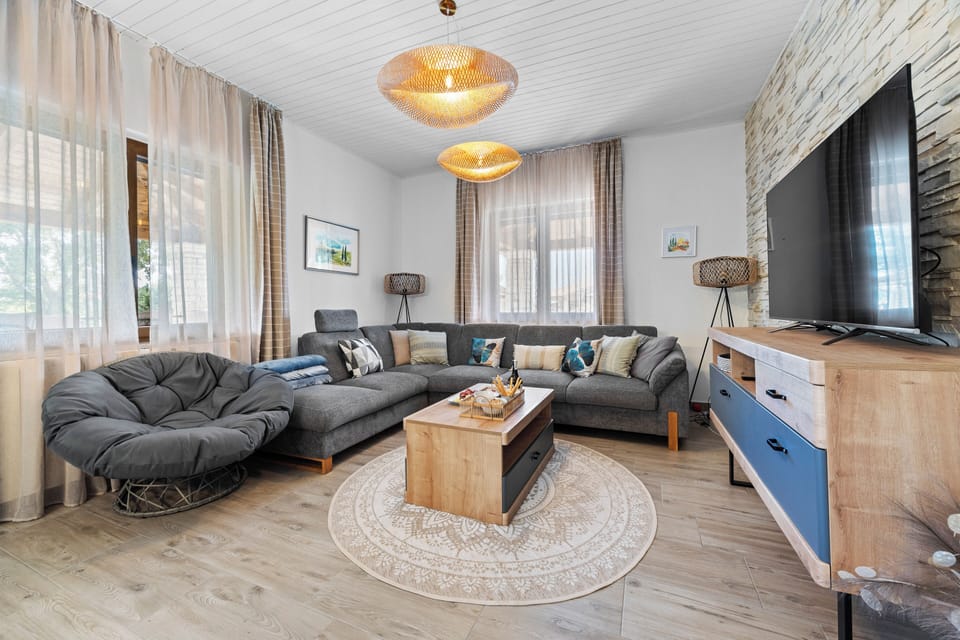 Villa, 1 Bedroom | Living area | LED TV