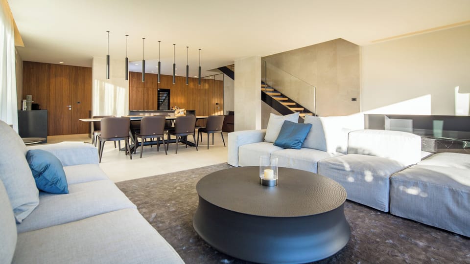 Villa | Living area | Flat-screen TV, video-game console