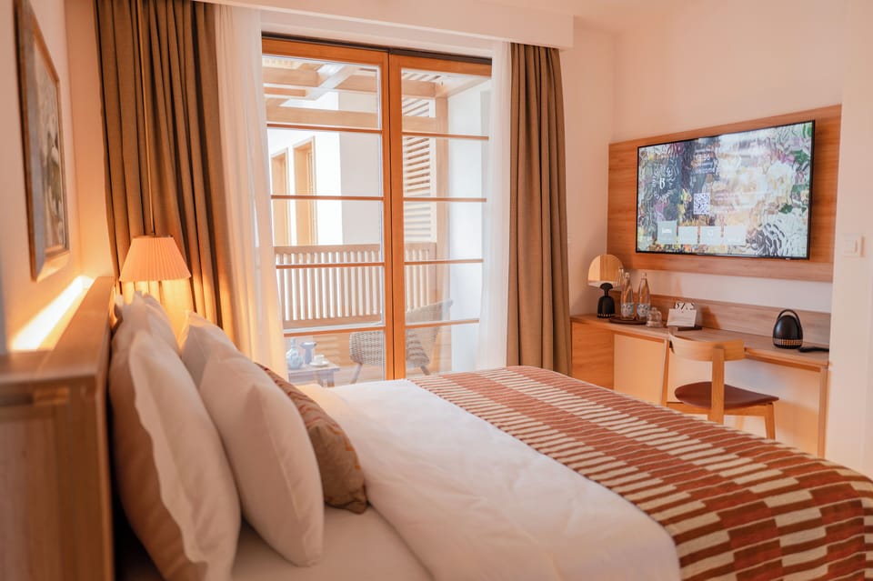 Deluxe Double Room | Terrace/patio
