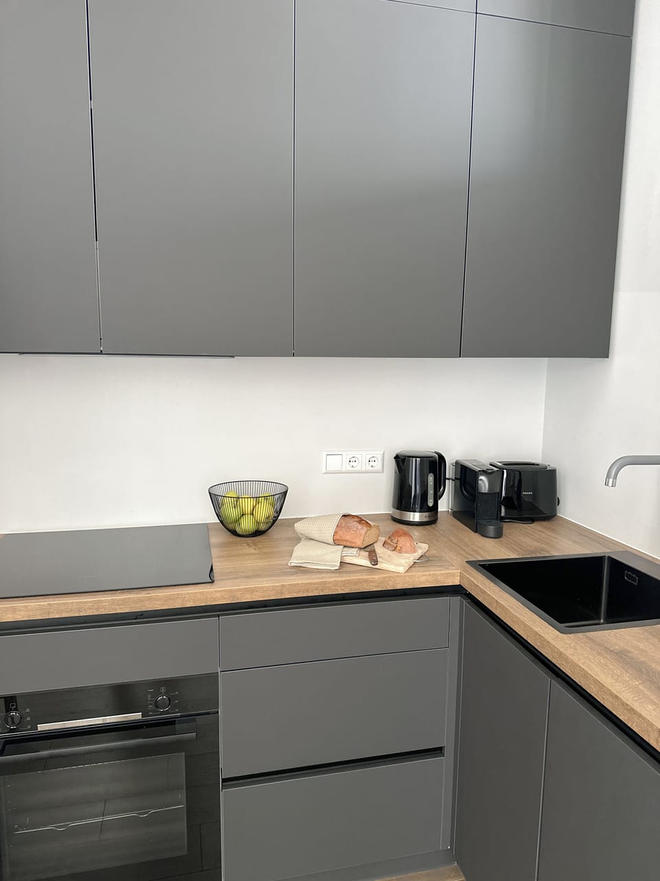 Kitchen (2)