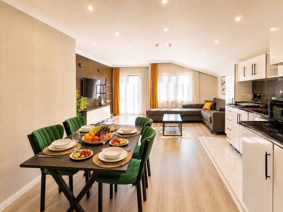 Design Apartment, 2 Bedrooms, Kitchen, Garden View | Egyptian cotton sheets, premium bedding, down comforters, minibar