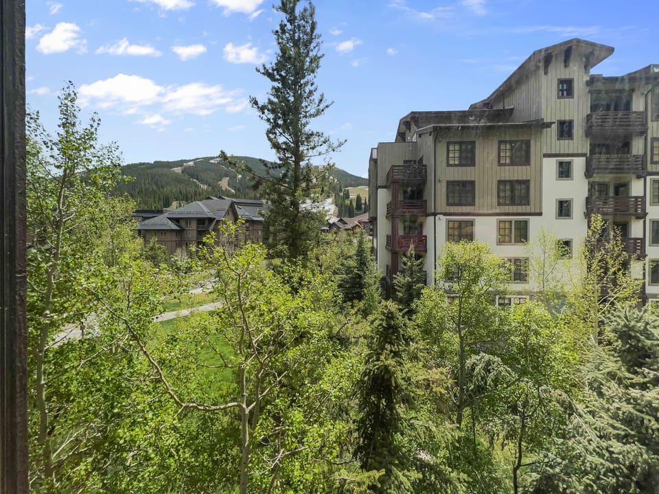 Condo, 2 Bedrooms | Exterior