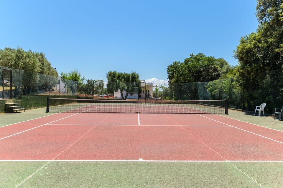 Sport court