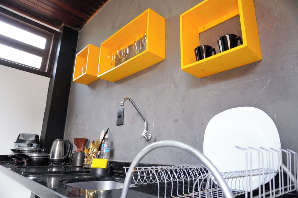 Superior Suite, Kitchen | Private kitchen | Microwave