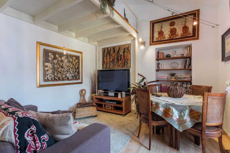 Condo | Living area | 55-inch TV with digital channels