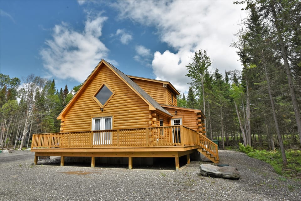 Lazy Bear Exterior 