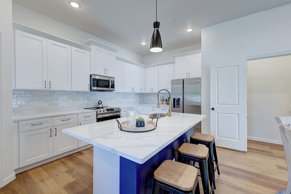 Fully stocked kitchen.