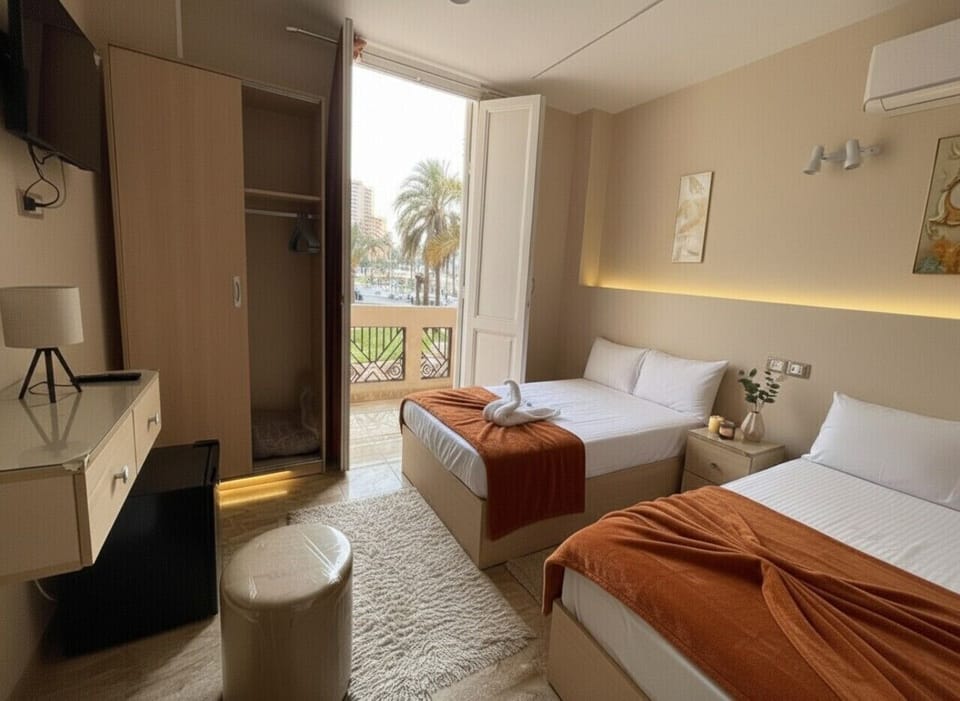 City Double Room | Premium bedding, Select Comfort beds, free WiFi, bed sheets