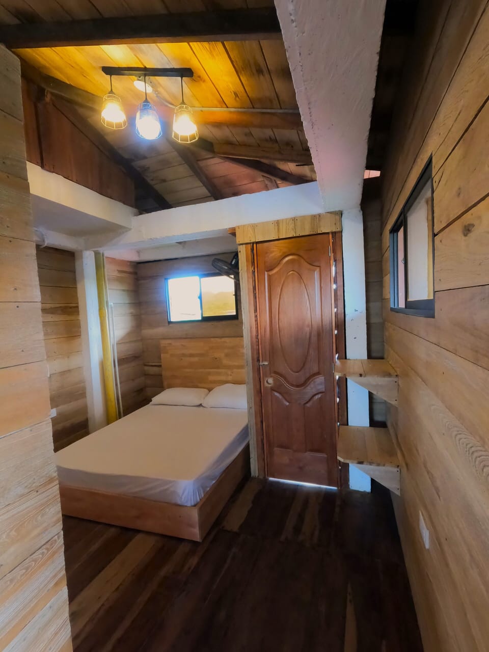 Comfort Double Room, Beach View | Soundproofing, bed sheets