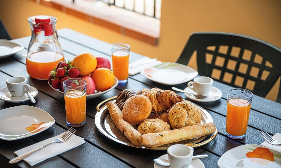 Breakfast meal