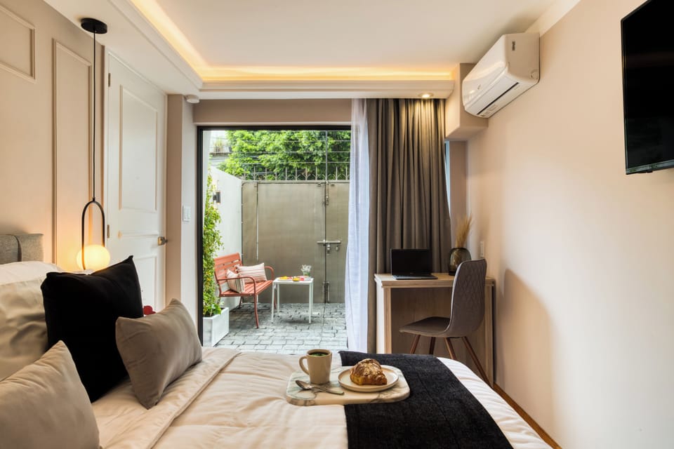 Classic Room, Terrace | In-room safe, desk, laptop workspace, blackout drapes