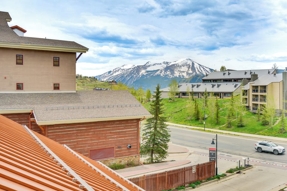 Studio Exterior | Mountain Views