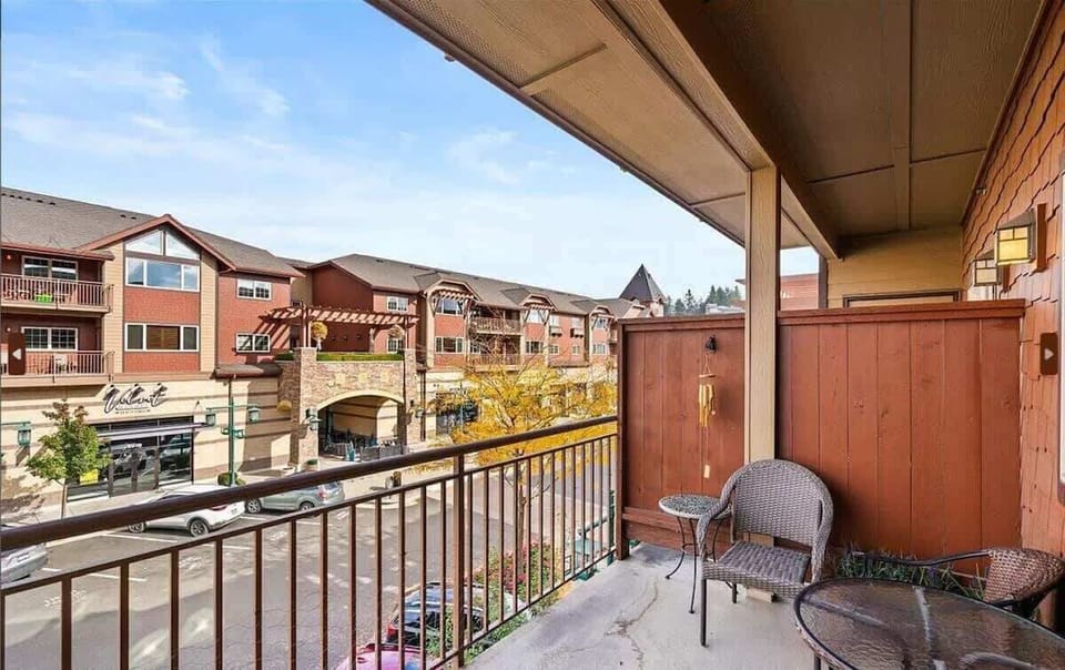 Private Balcony Overlooking Riverstone's Scenic Views – Ideal for Morning Coffee