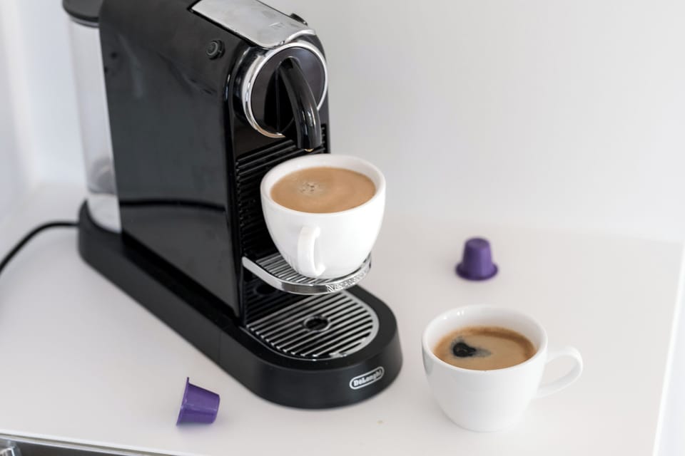 Design Apartment, 2 Bedrooms | Coffee and/or coffee maker
