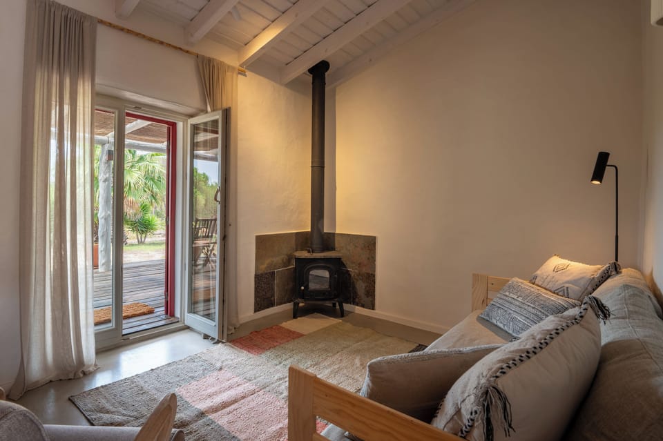 Traditional Apartment, Pool View | Living area | Fireplace