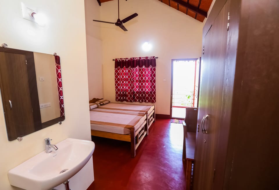 Basic Double Room, Mountain View