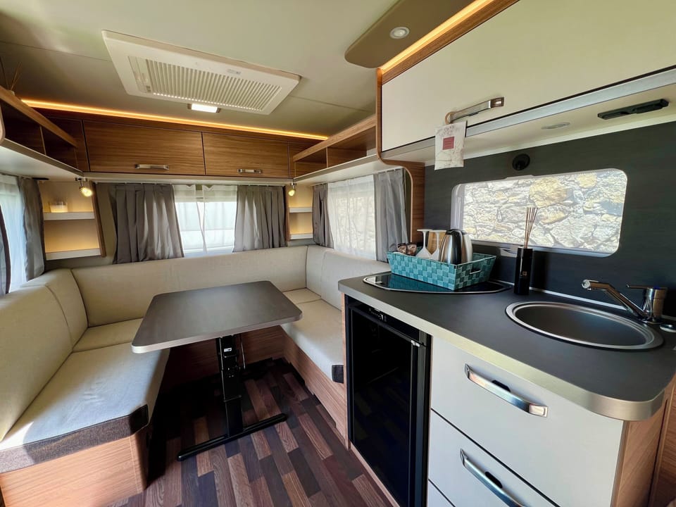Standard Mobile Home, Lake View | Private kitchenette | Mini-fridge, coffee/tea maker, electric kettle, dining tables