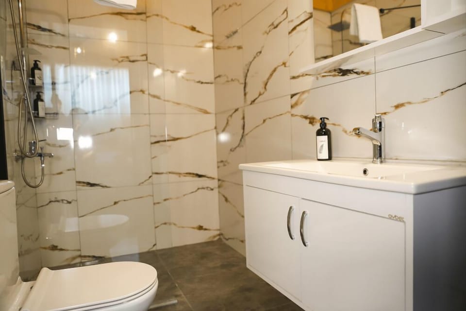 Standard Room, Garden View | Premium bedding, individually decorated, individually furnished