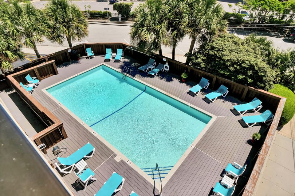 Saltwater pool