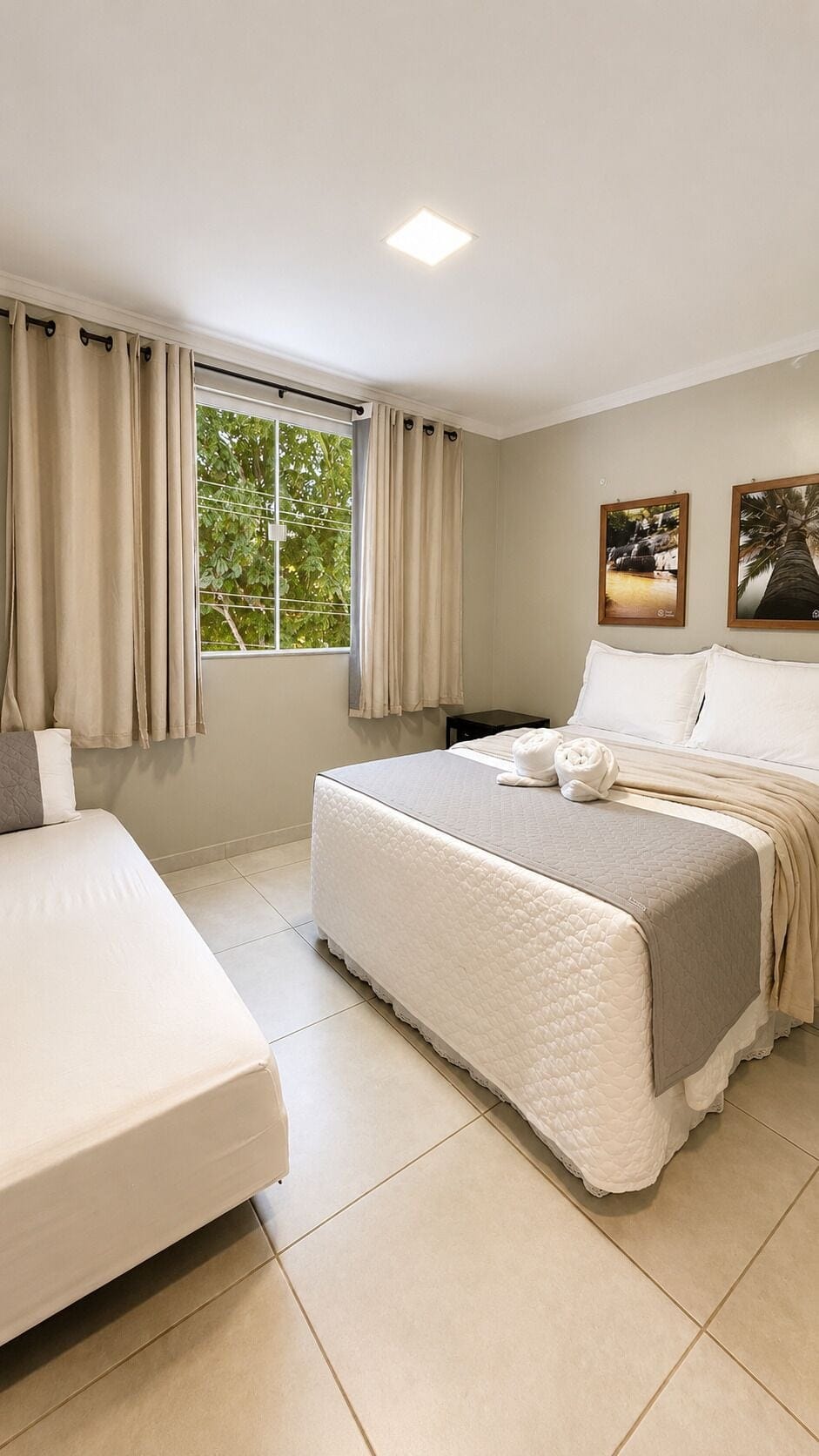 Deluxe Twin Room | Room amenity