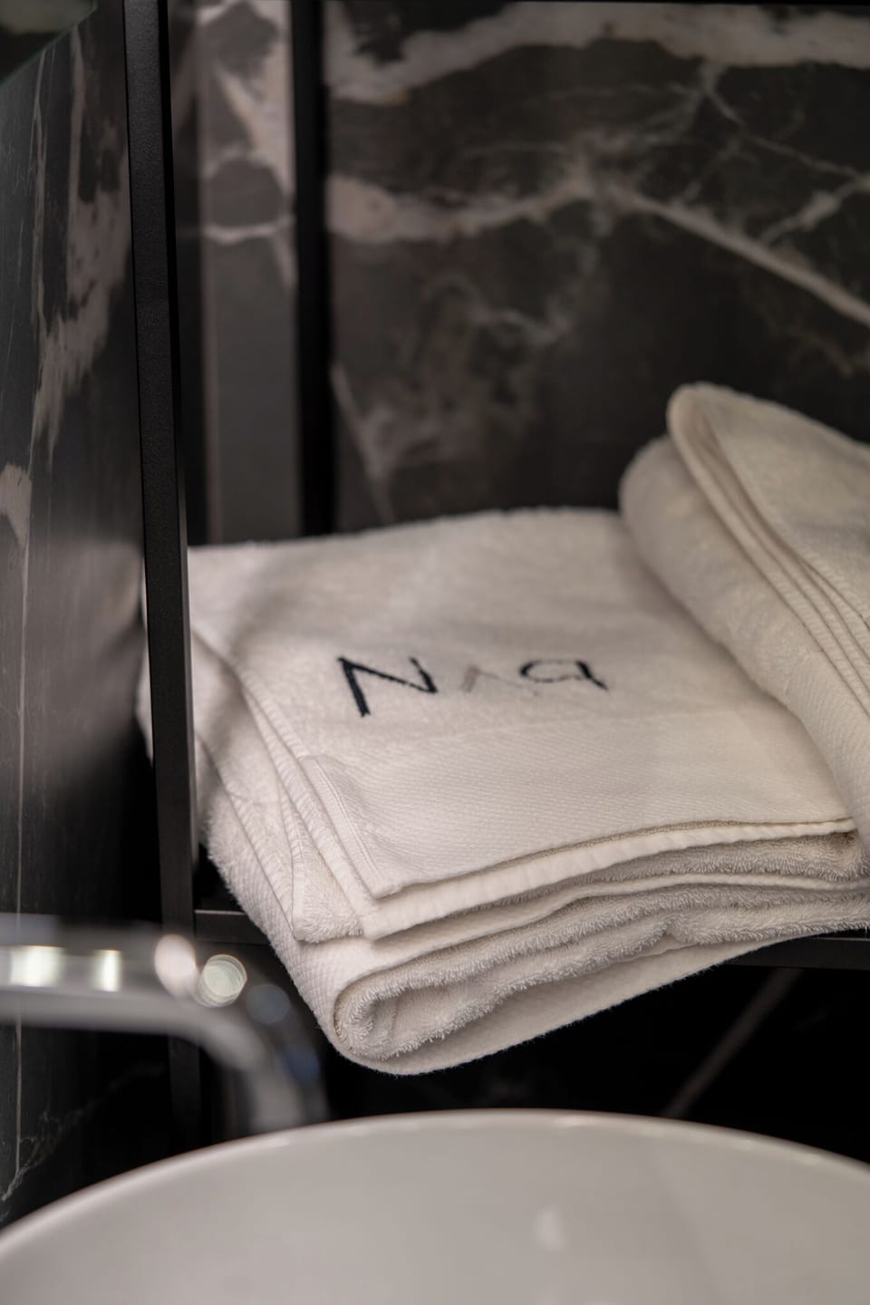 Executive Double or Twin Room, City View | Bathroom | Shower, rainfall showerhead, hair dryer, slippers