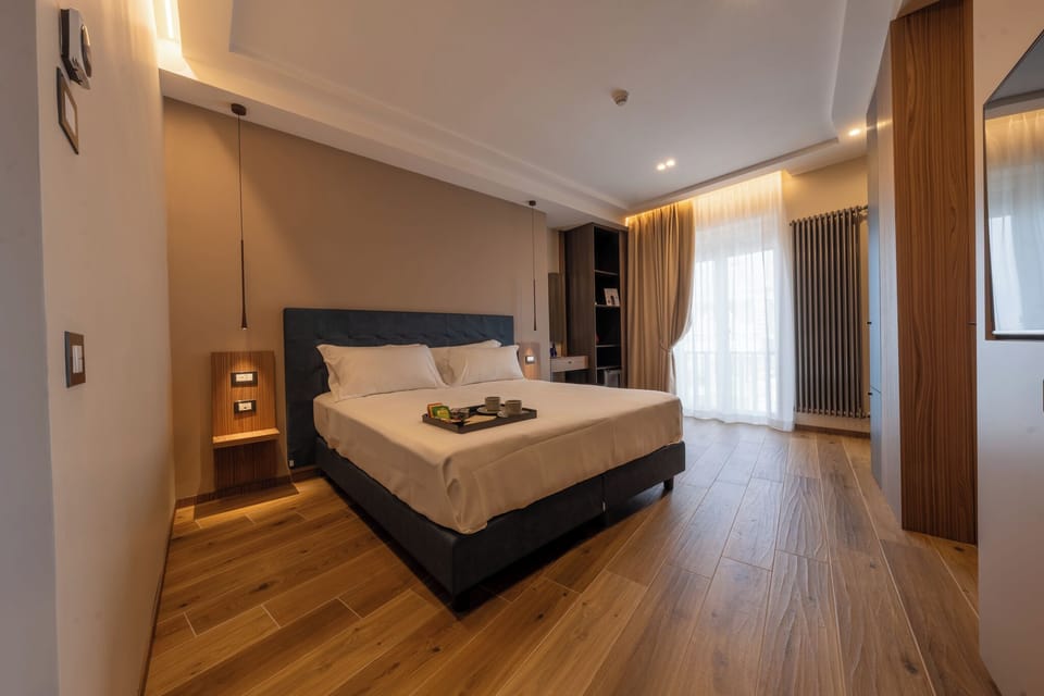 Executive Double or Twin Room, Harbor View | Premium bedding, down comforters, minibar, in-room safe