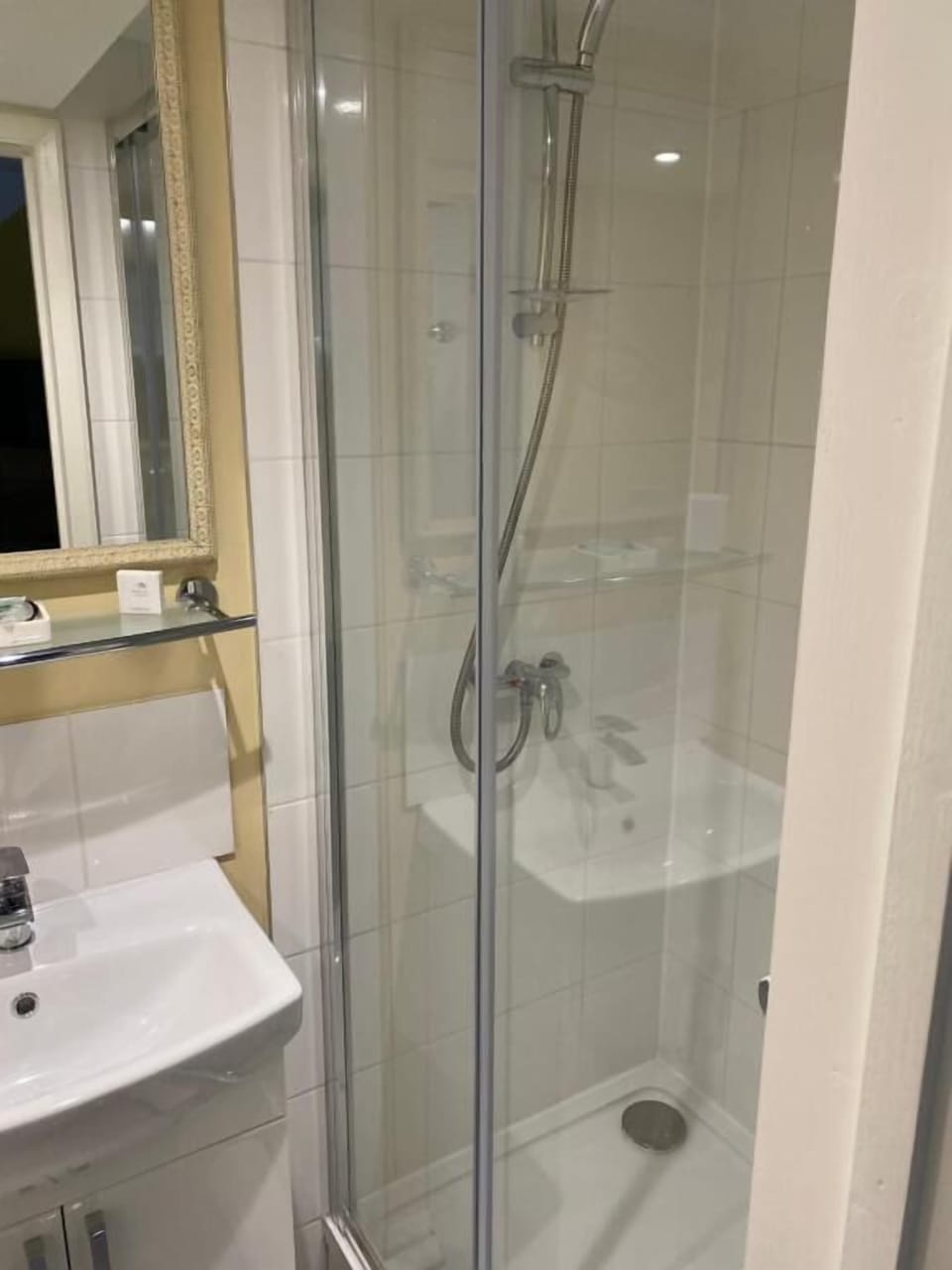 Free toiletries, hair dryer