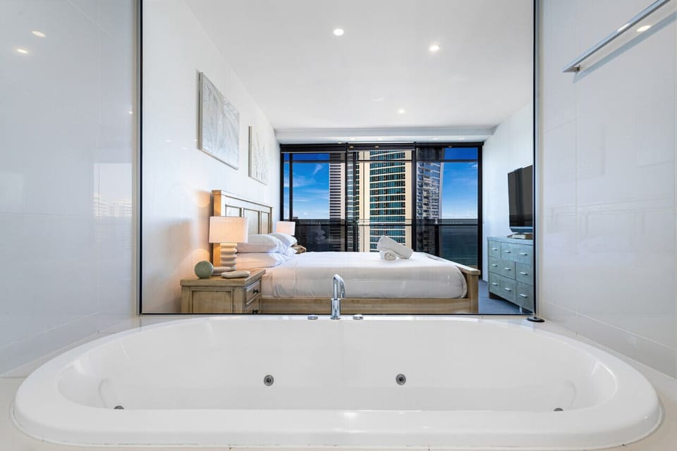 Bathtub