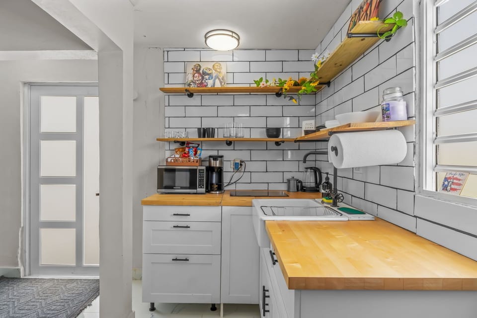 Kitchenette