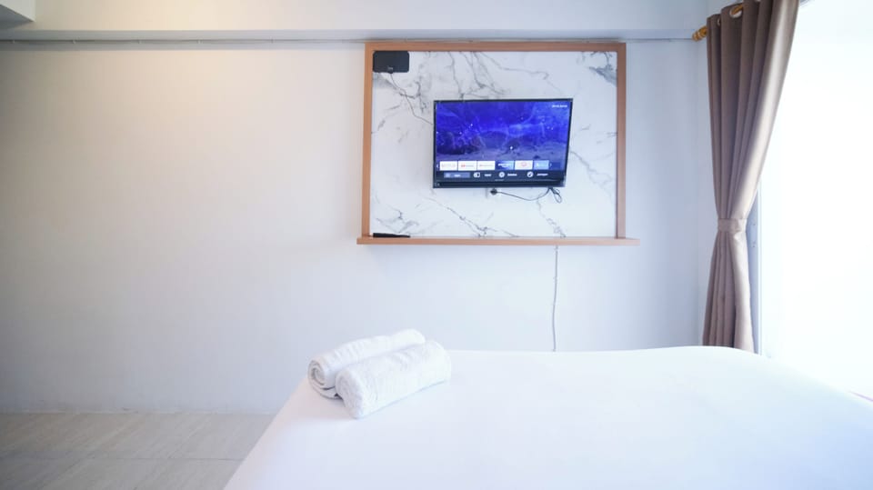 Deluxe Studio | Desk, WiFi (free)