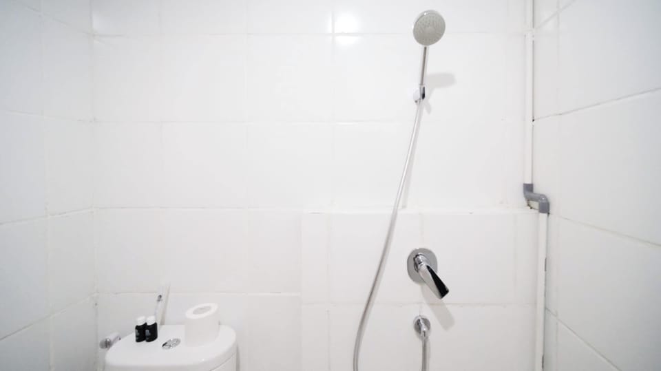 Deluxe Apartment | Bathroom | Bidet, towels