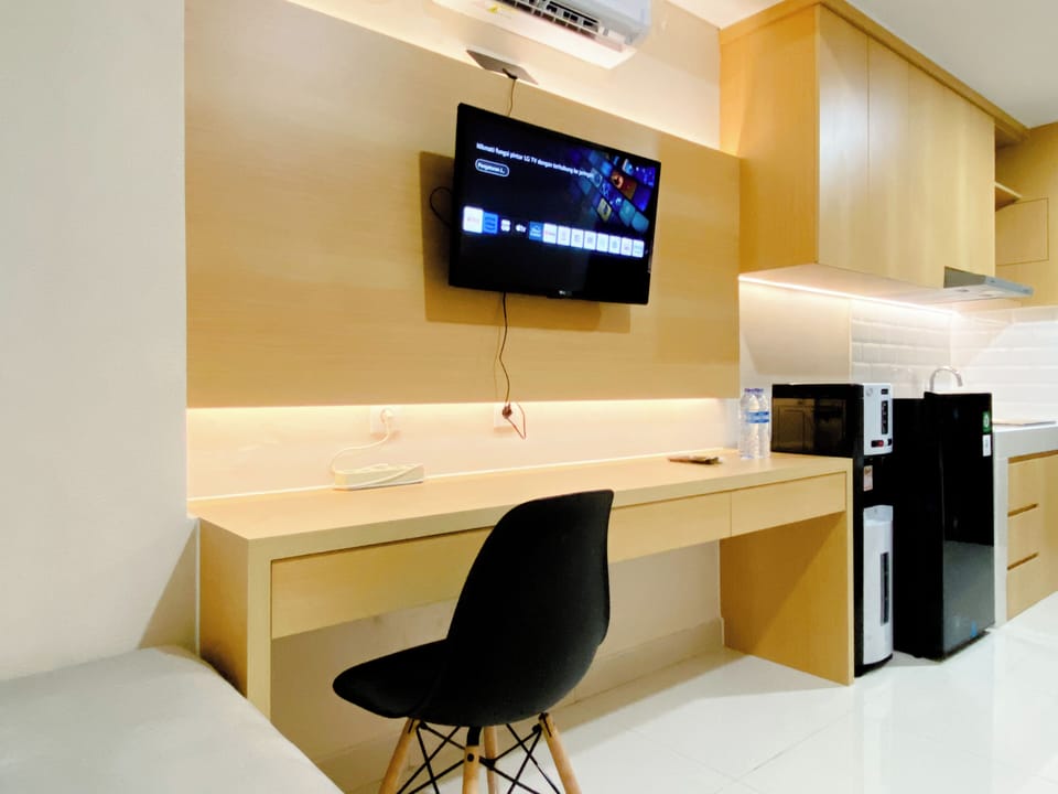 Deluxe Studio | Living area