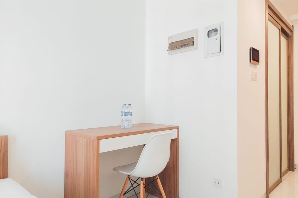 Deluxe Studio | Desk, free WiFi