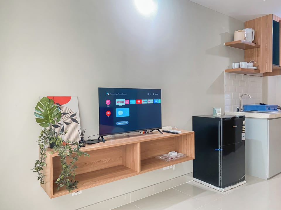 Deluxe Studio | Living area