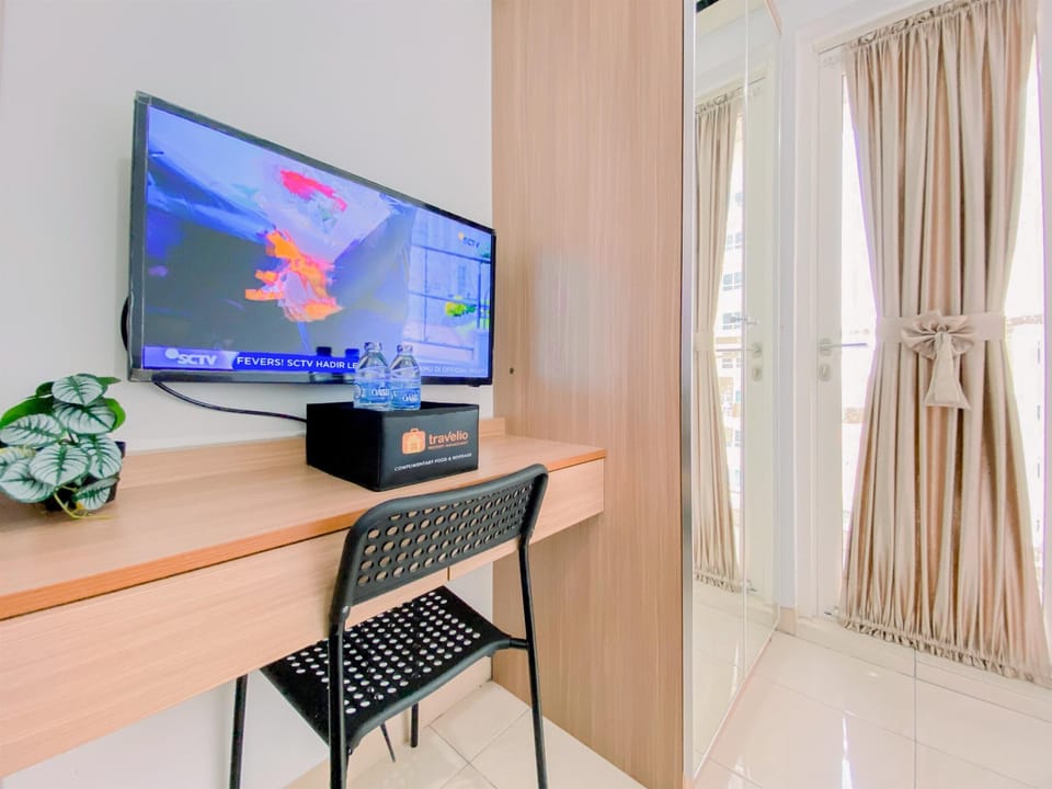 Deluxe Studio | Living area