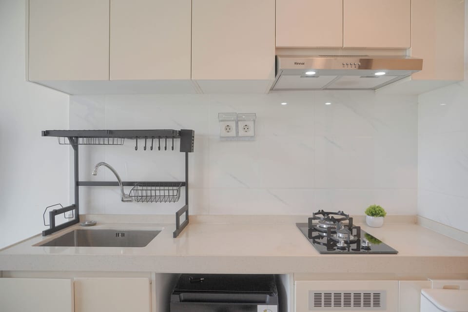 Studio | Private kitchen | Mini-fridge, stovetop, electric kettle, rice cooker