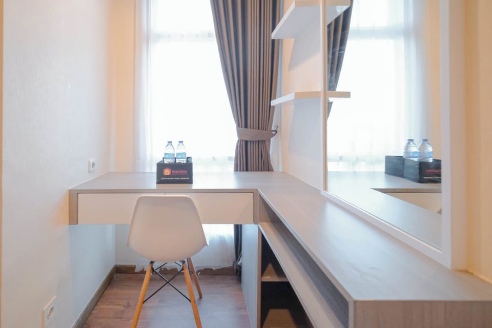 Studio | Desk, free WiFi