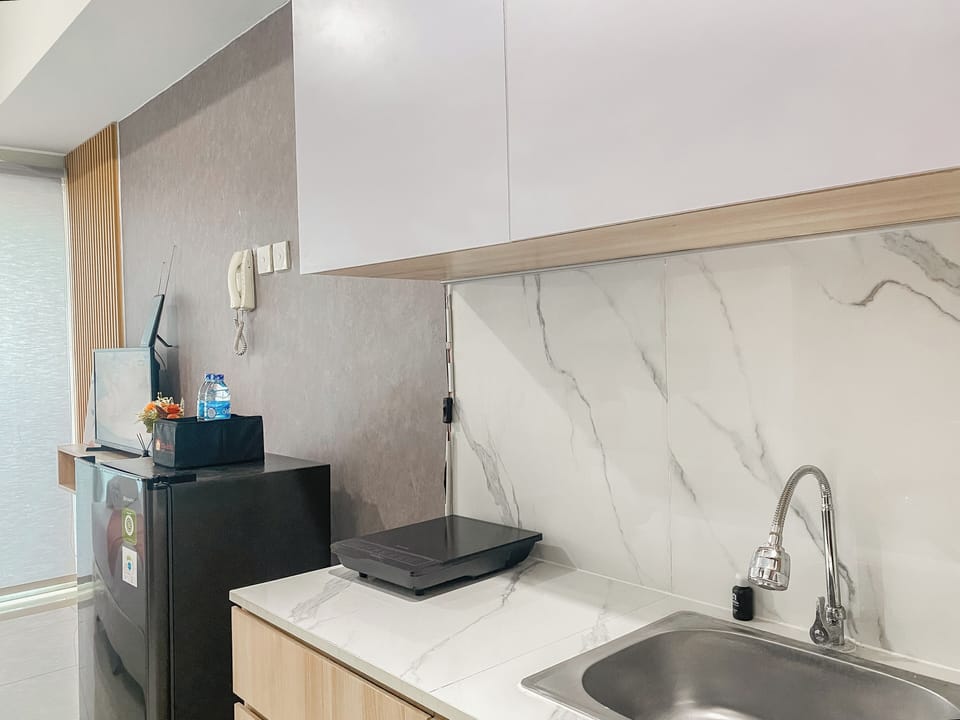 Studio | Private kitchen | Fridge, stovetop, rice cooker