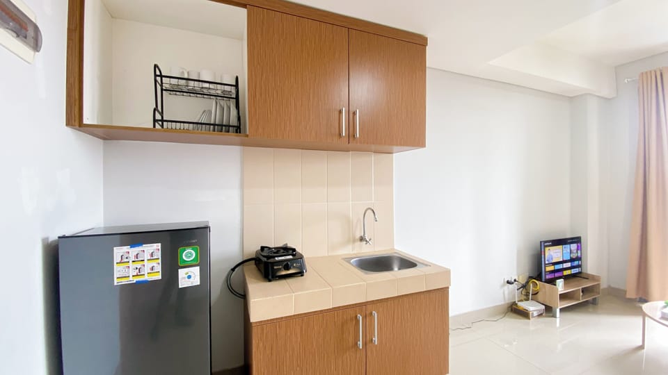 Apartment | Private kitchen | Fridge, stovetop, rice cooker