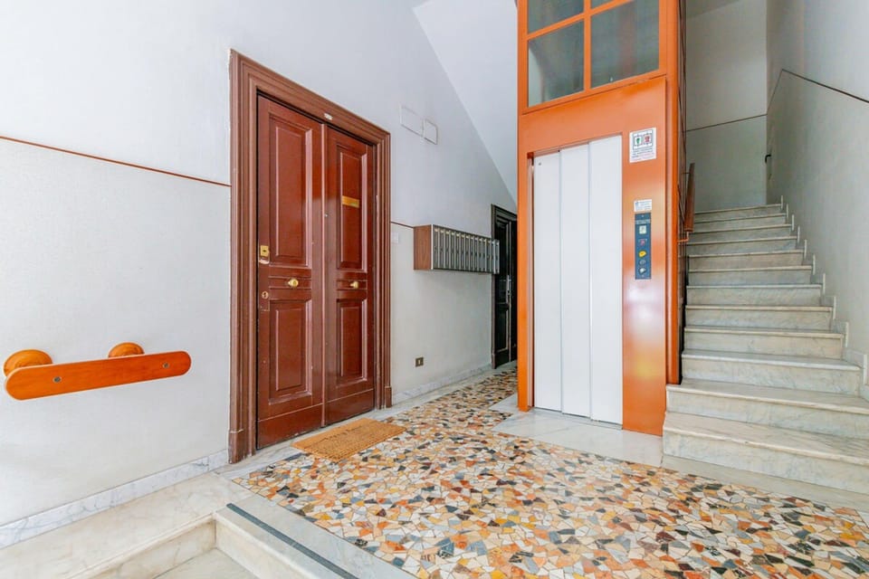 House | 2 bedrooms, desk, high-speed internet