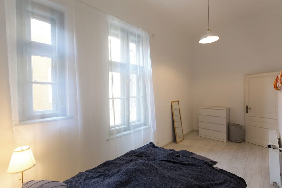 Bedroom (2)