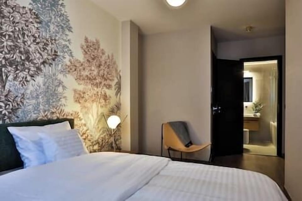 Bedroom2 (4)