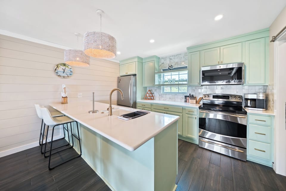 Shoreline Breeze | Kitchen | 2nd Floor