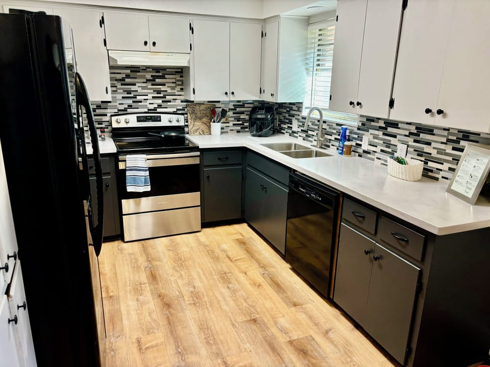 Full Kitchen