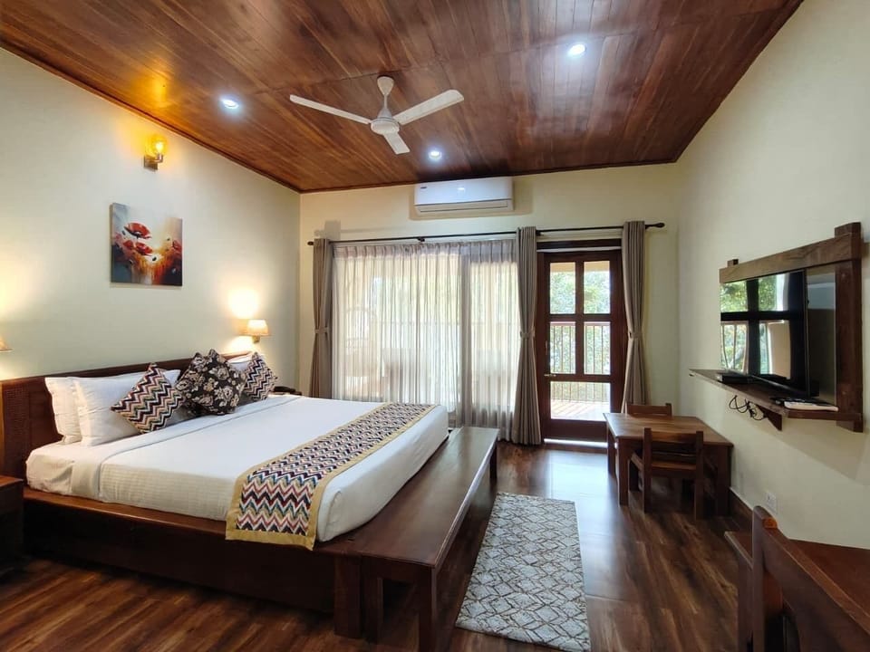 Premium Single Room, 1 Bedroom, Non Smoking, Resort View | Premium bedding, desk, laptop workspace, individually furnished