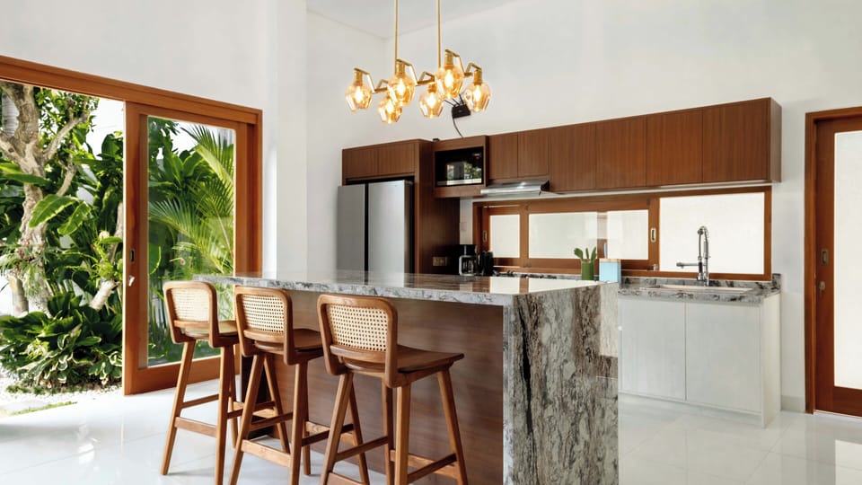 Luxury Villa, 6 Bedrooms, Private Pool, Pool View | Private kitchen | Fridge, microwave, oven, stovetop