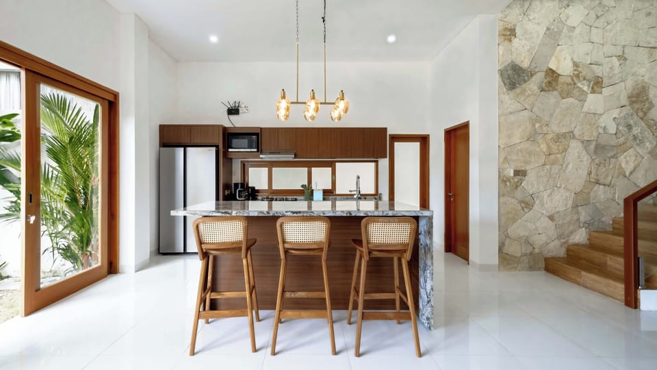 Luxury Villa, 6 Bedrooms, Private Pool, Pool View | Private kitchen | Fridge, microwave, oven, stovetop
