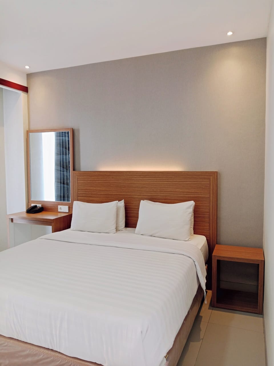 Superior Double Room, 1 Double Bed, Non Smoking, Private Bathroom | Free WiFi, bed sheets