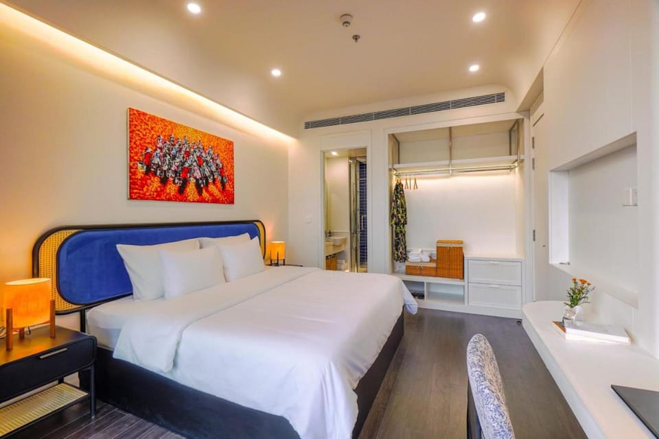 1 bedroom, hypo-allergenic bedding available, minibar, soundproofing