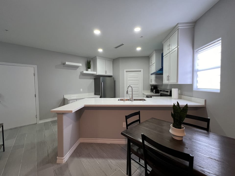 Fully Functional Kitchen and Dining Area